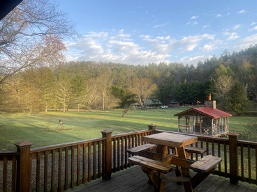 Cozy Cabin in the Blue Ridge Mountains, Perfect for a Weekend Escape from Atlanta - Suches, Georgia - glamping.directory
