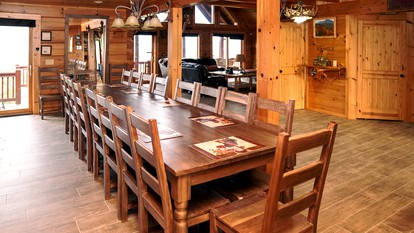 Stunning Luxury Cabin Rental with Hot Tub near Blue Ridge Mountains of North Carolina - Dobson, North Carolina - glamping.directory