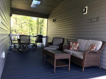 Idyllic Cottage Rental in Waynesville Perfect for a Great Smoky Mountains Getaway - Waynesville, North Carolina - glamping.directory