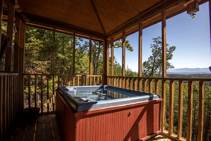 Mountain Views Group Cabin with Barbecue, Pool Table and Ping Pong Table in Sevierville, Tennessee - Sevierville, Tennessee - glamping.directory