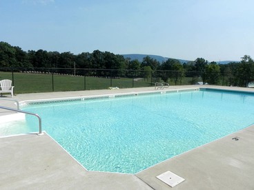 Secluded Vacation Rental with Outdoor Pool in Yellow Spring, West Virginia - glamping.directory