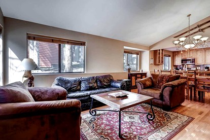 Lovely Cabin Rental for a Mountain Retreat near Breckenridge, Colorado - Breckenridge, Colorado - glamping.directory