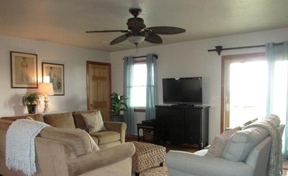 Pet-Friendly Vacation Rental with Ocean Views in Hatteras, North Carolina - Hatteras, North Carolina - glamping.directory