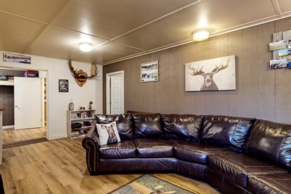 Cozy Cabin Nestled into the Charm of Nature in Maine - Greenville, Maine - glamping.directory