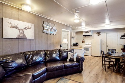 Cozy Cabin Nestled into the Charm of Nature in Maine - Greenville, Maine - glamping.directory
