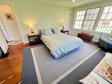 Beautiful Cottage with Outstanding Views in Sandgate, Vermont - Sandgate, Vermont - glamping.directory