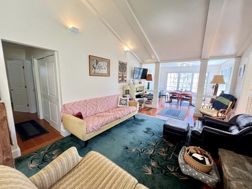 Beautiful Cottage with Outstanding Views in Sandgate, Vermont - Sandgate, Vermont - glamping.directory