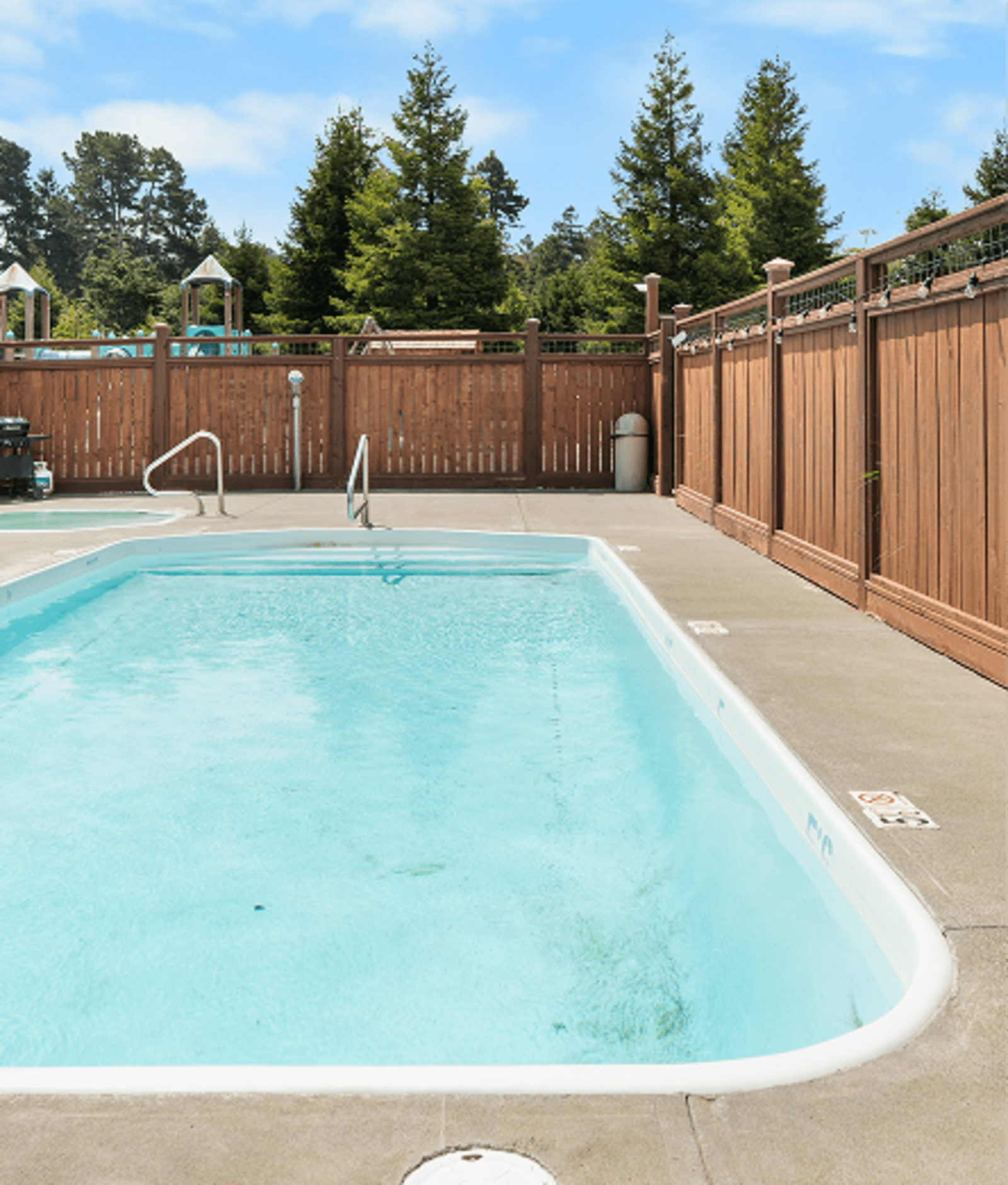 The Retreat At Redwood Shores - Bayside, California - glamping.directory