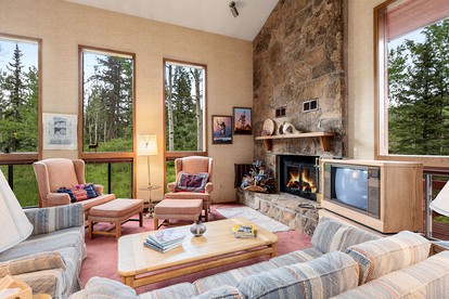 Mountain Cabin Getaway with a Stone Fireplace near Downtown Durango, Colorado - Durango, Colorado - glamping.directory