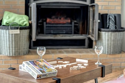 Gorgeous Vacation Rental with Grill, Fire Pit, Golf Course Views, and Resort Access in Hedgesville, West Virginia - Hedgesville, West Virginia - glamping.directory
