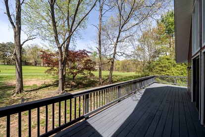Gorgeous Vacation Rental with Grill, Fire Pit, Golf Course Views, and Resort Access in Hedgesville, West Virginia - Hedgesville, West Virginia - glamping.directory