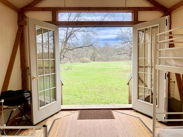 Eco-Glamping Bungalow in Michigan, Perfect for Yoga and Meditation Retreats - Manchester, Michigan - glamping.directory