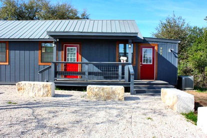 Gorgeous Medina River Cabin with a Spacious Deck Ideal for Vacations in Texas - Bandera, Texas - glamping.directory
