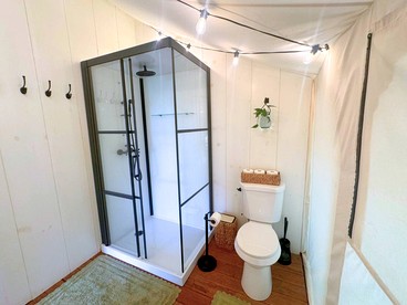Enchanting Safari Tent Hideaway near the River and Mountains of Tennessee - Pioneer, Tennessee - glamping.directory