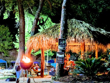 Luxury Glamping Safari Tent w 2 Q Beds #Y on the San Marcos River near Kingsbury, Texas - Kingsbury, Texas - glamping.directory
