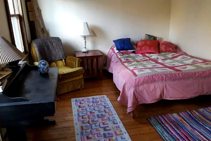 Artistic, Pet-Friendly Getaway in the Foothills of the Berkshire Mountains of Massachusetts - Cummington, Massachusetts - glamping.directory
