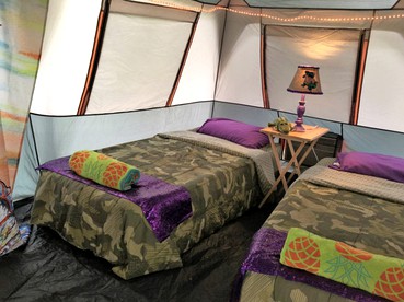 Cozy Glamping Tent with Pool Access in Cajun County near Lafayette, Louisiana - Youngsville, Louisiana - glamping.directory