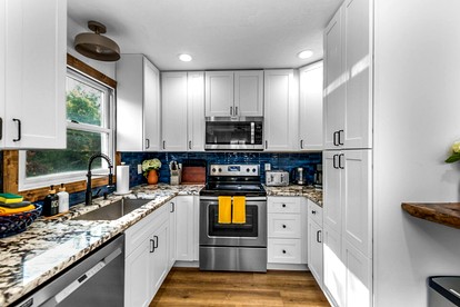 Charming Sister Bay Vacation Home with Hot Tub, Steps from Beach & Downtown, Wisconsin -  Sister Bay, Wisconsin - glamping.directory