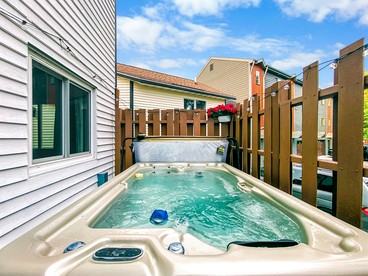 Charming Sister Bay Vacation Home with Hot Tub, Steps from Beach & Downtown, Wisconsin -  Sister Bay, Wisconsin - glamping.directory