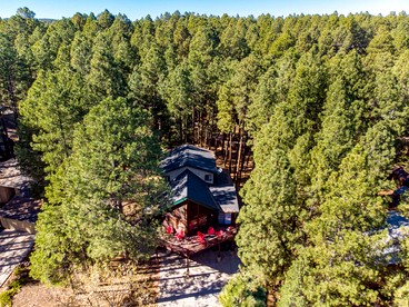 Whispering Pines Chalet in Flagstaff, AZ - Flagstaff, Arizona - glamping.directory