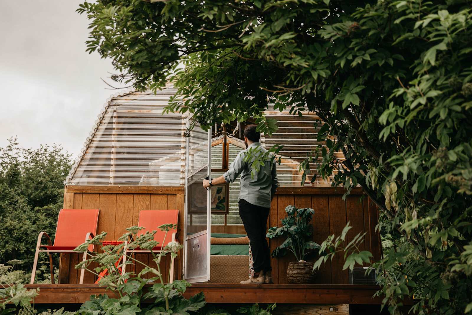 Kilcher Homestead MiracleMeadow - Homer, Alaska - glamping.directory