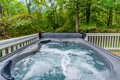 Secluded Chalet-Cabin with Hot Tub, Fire Pit, Deck and Grill - the Perfect Place to Relax in Gerrardstown, WV - Gerrardstown, West Virginia - glamping.directory