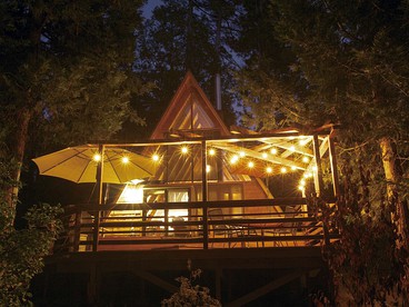 Magnificent Two-Bedroom A-Frame Cabin Rental in Idyllwild, California - Idyllwild-Pine Cove, California - glamping.directory