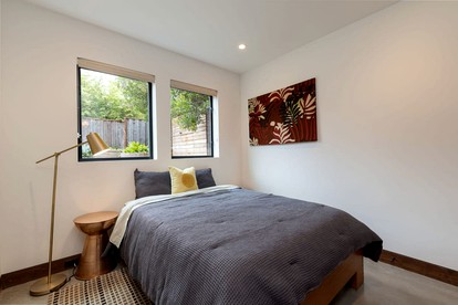 Incredible Villa Rental with Hot Tub and Access to Beaches and Mountains for Unforgettable Trips to California - Montara, California - glamping.directory
