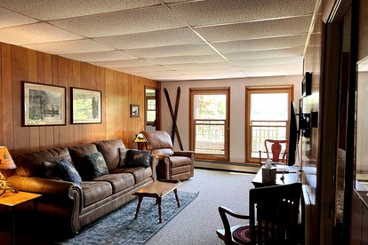 Gorgeous Cabin Rental by Big Moose Lake - Amazing Glamping Spot in Eagle Bay, New York - Webb, New York - glamping.directory
