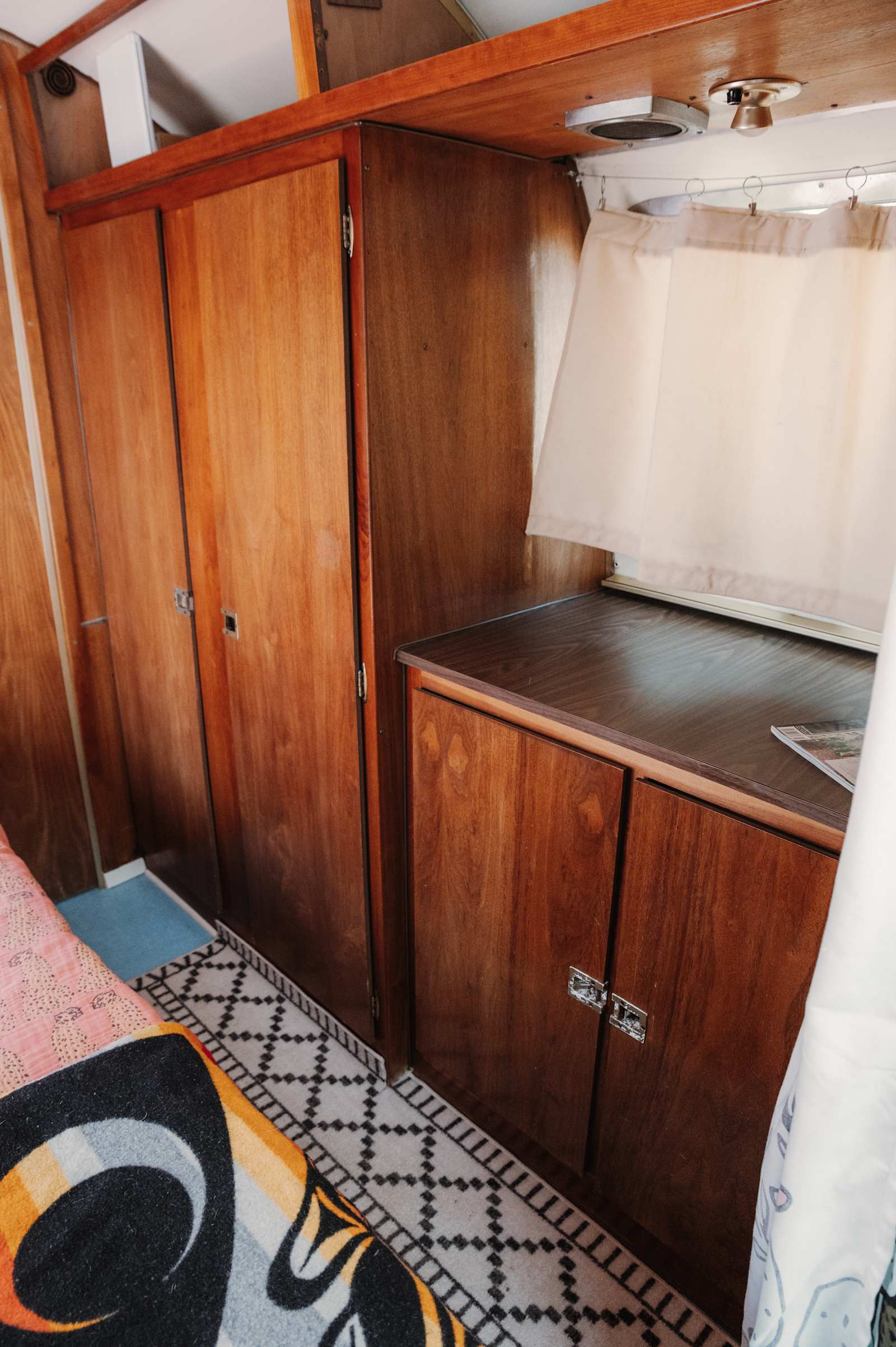 Coco The Airstream - Grass Valley, California - glamping.directory