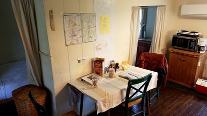 Charming Cottage Rental next to Appalachian Trail in Front Royal, Virginia - Front Royal, Virginia - glamping.directory