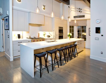 Luxury Mountain Villa with Elevator Perfect for Winter Sports in Vail, Colorado - Vail, Colorado - glamping.directory