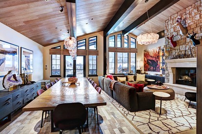 Luxury Mountain Villa with Elevator Perfect for Winter Sports in Vail, Colorado - Vail, Colorado - glamping.directory