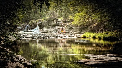 Stunning Creekside Cottage with Waterfall Views in the Catskills, New York - Palenville, New York - glamping.directory