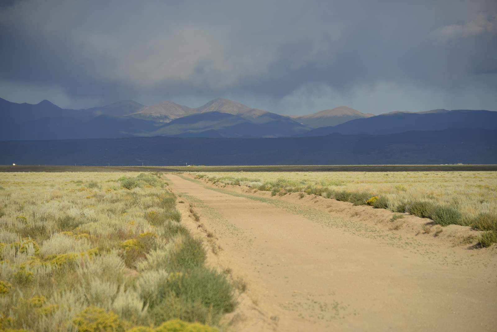 Colorado SLV - War Eagle! ๐ฆ
- Colorado - glamping.directory