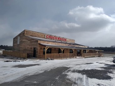Cozy Family Cabin Near Barn & Restrooms – Pet-Friendly Stay with Fire Pit & Country Breakfast in Gallatin, Tennessee - Lebanon, Tennessee - glamping.directory