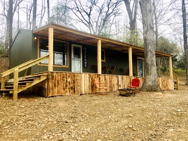 Peacefully Secluded Cabin Rental in the Heart of the Ozark National Forest, Arkansas - glamping.directory