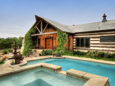Exquisite Group Rental with an Outdoor Pool near New Braunfels, Texas - glamping.directory