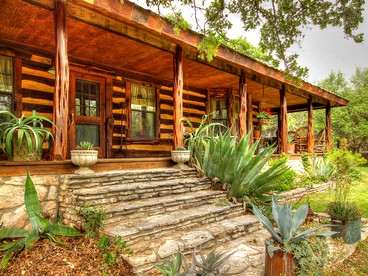 Exquisite Group Rental with an Outdoor Pool near New Braunfels, Texas - Wimberley, Texas - glamping.directory