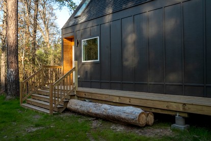 Gorgeous Cozy Cabin in Montgomery, Texas - Montgomery, Texas - glamping.directory