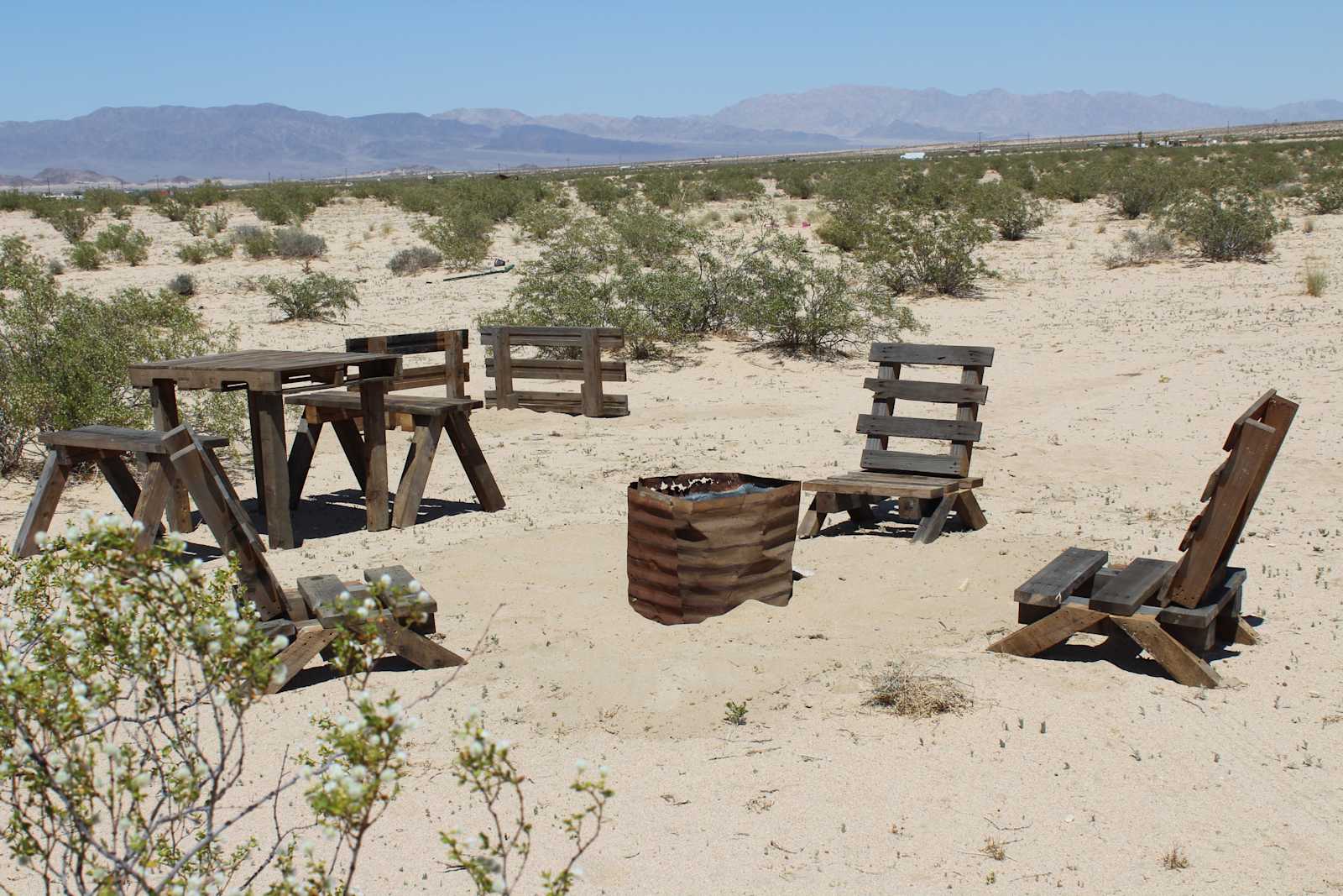 White Sands Camp - Twentynine Palms, California - glamping.directory