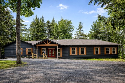 Lush Lakefront Cabin Sanctuary Near Moosehead Lake, Maine - glamping.directory