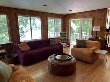 Fantastic Cottage with Stunning Views and Lake Access in Holderness, New Hampshire - Holderness, New Hampshire - glamping.directory