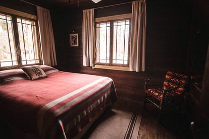 Charming Lakeside Lodging in Minocqua Perfect for a Nature Escape in Wisconsin - Minocqua, Wisconsin - glamping.directory