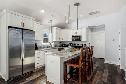 Luxury Coastal Escape with Private Pool, BBQ Grill & Family Amenities in Corolla, North Carolina - Corolla, North Carolina - glamping.directory