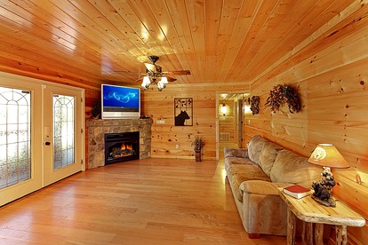 Spacious Cabin near Gatlinburg for a Group Getaway in Tennessee - Sevierville, Tennessee - glamping.directory