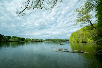 Fantastic Secluded Tented Cabin with Fire Pit in Logan, Ohio - Logan, Ohio - glamping.directory