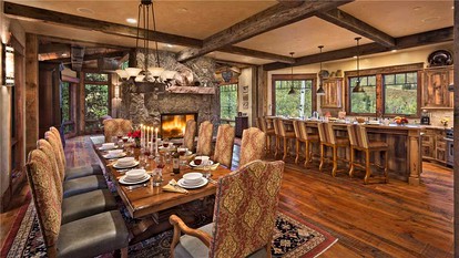 Luxury Mountain Getaway close to Skiing and City Attractions in Steamboat Springs, Colorado - Steamboat, Colorado - glamping.directory