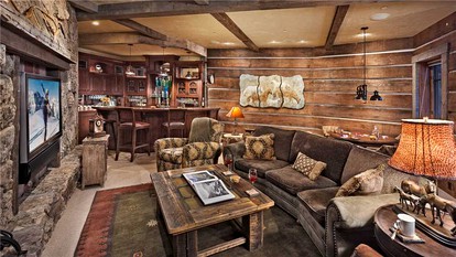Luxury Mountain Getaway close to Skiing and City Attractions in Steamboat Springs, Colorado - Steamboat, Colorado - glamping.directory