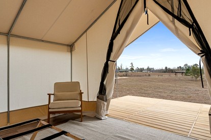 Rustic Lakefront Glamping Under the Stars with River Accesss & Kayaking in Wewahitchka, Florida - Wewahitchka, Florida - glamping.directory